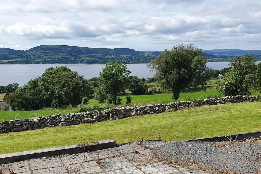Cosy Self Contained Cottage With Stunning Views Killaloe Eksteriør billede